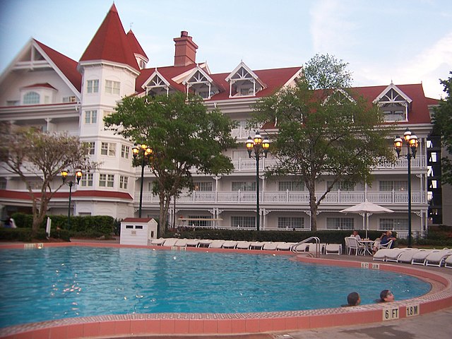 Heated Pool at the Grand Floridian Disney World Resort